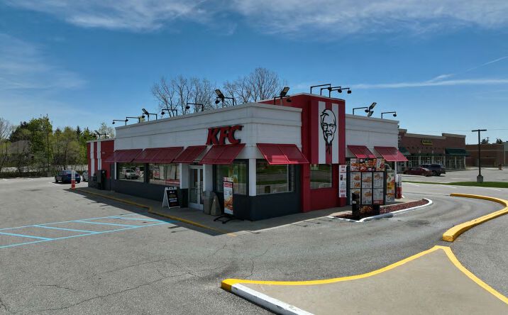 Pictures of Retail property located at 1490 Wright Ave, Alma, MI 48801 for sales - image #1