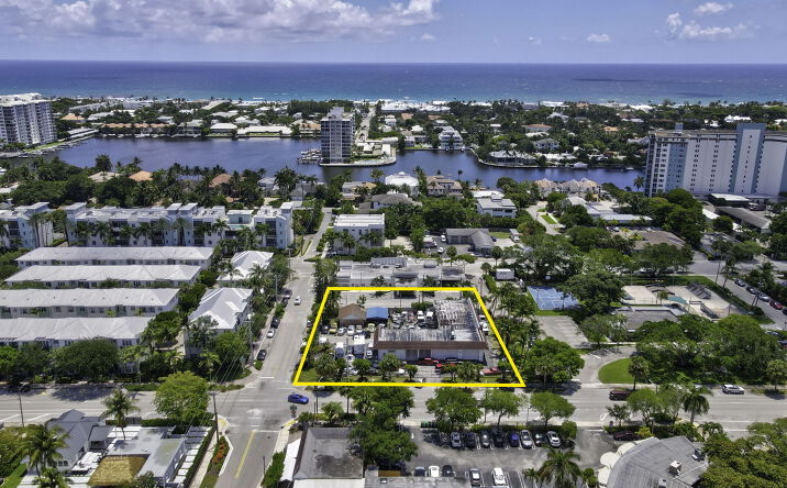 Pictures of Retail, Industrial property located at 401 Southeast 5th Avenue, Delray Beach, FL 33483 for sales - image #1