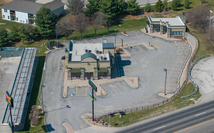 Pictures of Retail, Office property located at 3114 North Belt Highway, Saint Joseph, MO 64506 for sales - image #1