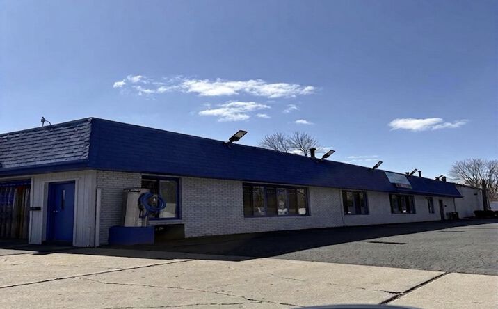 Pictures of Retail, Business for Sale property located at 7345 North Middlebelt Road, Westland, MI 48185 for sales - image #1