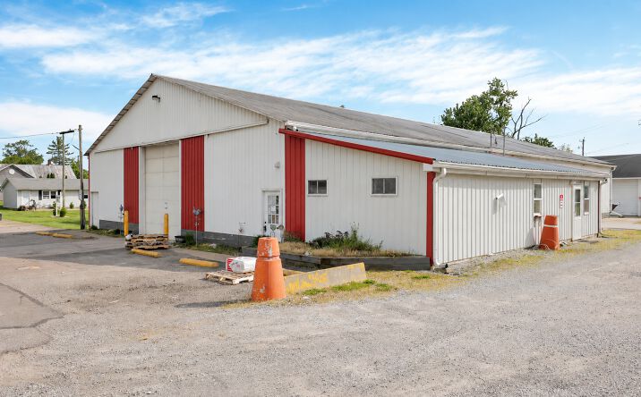 Pictures of Retail, Industrial, Mixed Use property located at 121 Ewing Street, Centerburg, OH 43011 for sales - image #1