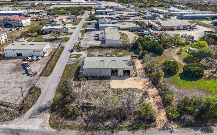 Pictures of Industrial property located at 5737 Safari Dr, New Braunfels, TX 78132 for sales - image #1