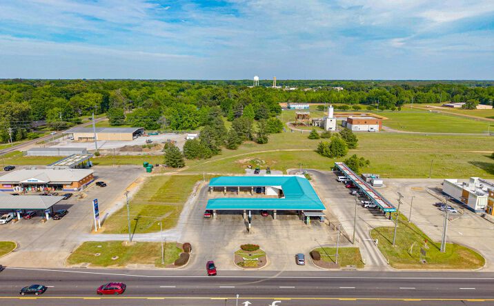 Pictures of Special Purpose property located at 5850 US-45 ALT, West Point, MS 39773 for sales - image #1