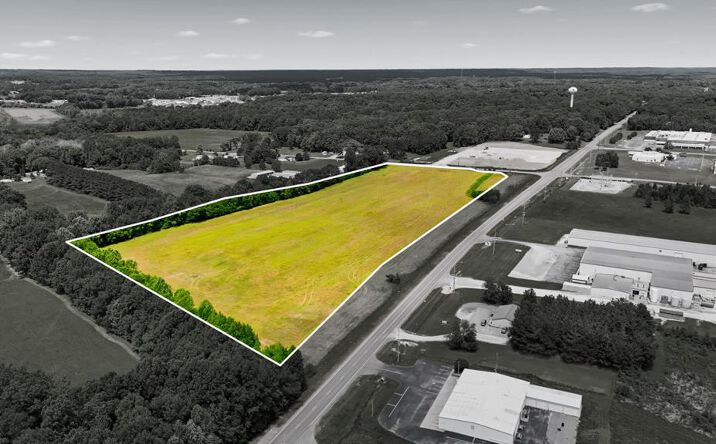 Pictures of Land, Industrial property located at Hwy 218 Bypass & Fairgrounds Rd, Paris, TN 38242 for sales - image #1