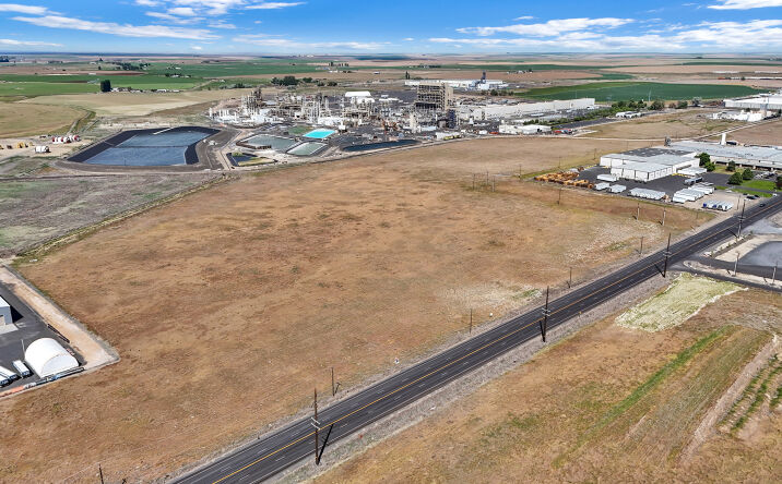 Pictures of Land property located at 3224 Road North Northeast, Moses Lake, WA 98837 for sales - image #1