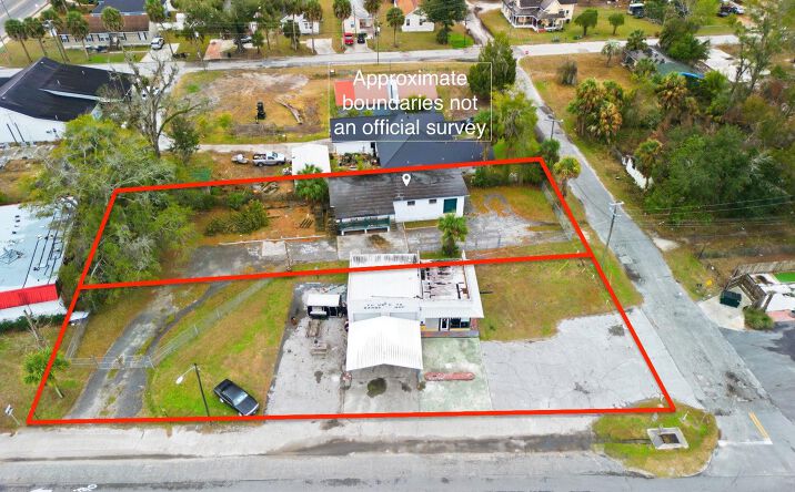 Pictures of Retail, Office, Mixed Use property located at 817 W HOWARD ST, Live Oak, FL 32064 for sales - image #1