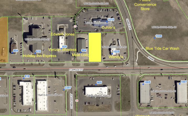 Pictures of Retail, Land property located at 910 East Spruce Street, Mitchell, SD 57301 for sales - image #1