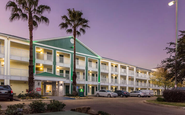 Pictures of Hospitality property located at 5959 Guhn Rd, Houston, TX 77040 for sales - image #1