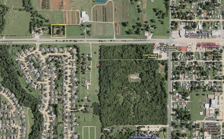 Pictures of Land property located at 1633 West Main Street, Yukon, OK 73099 for sales - image #1