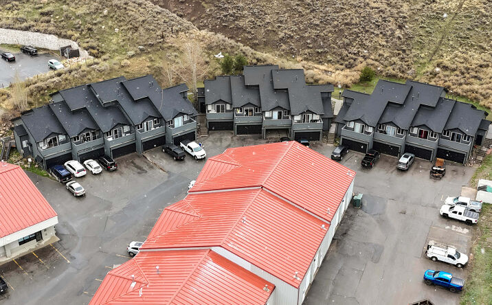 Pictures of Multifamily property located at 359 Warren Avenue, Silverthorne, CO 80498 for sales - image #1