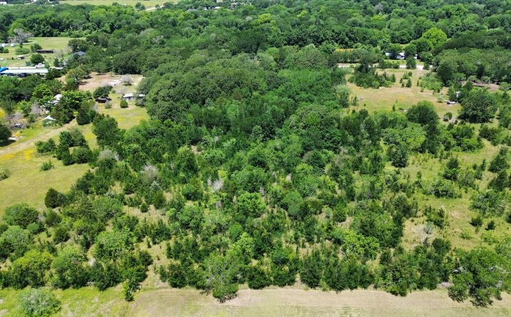 Pictures of Land property located at 5969 Lynette Circle, Bryan, TX 77807 for sales - image #1
