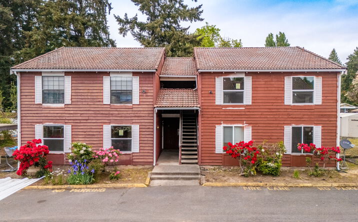 Pictures of Multifamily property located at 3714 D St SE, Auburn, WA 98002 for sales - image #1