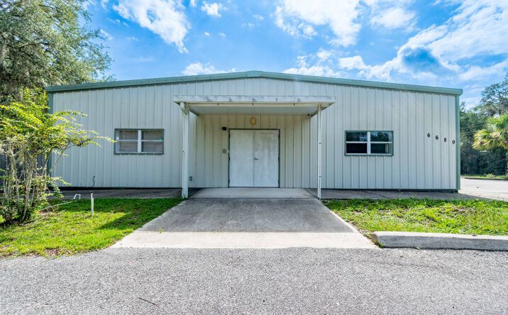Pictures of Office property located at 6689 County Road 315C, Keystone Heights, FL 32656 for sales - image #1