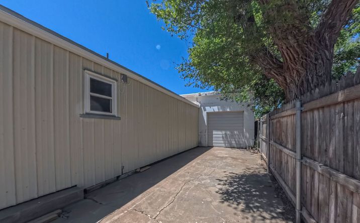 Pictures of Office property located at 1502 S Lipscomb St, Amarillo, TX 79102 for sales - image #1
