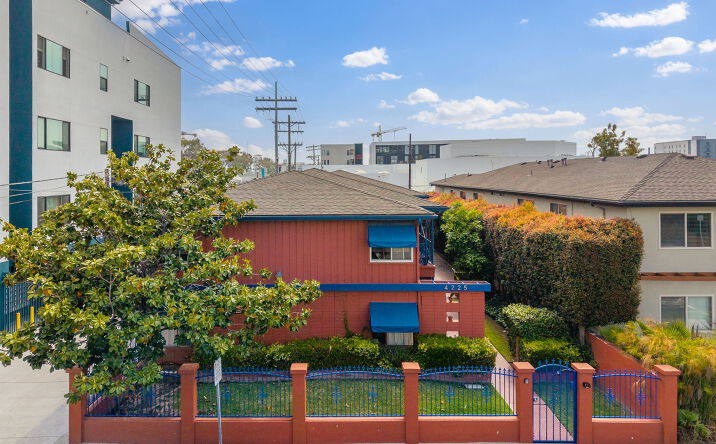 Pictures of Multifamily property located at 4221-27 Kansas Street, San Diego, CA 92104 for sales - image #1