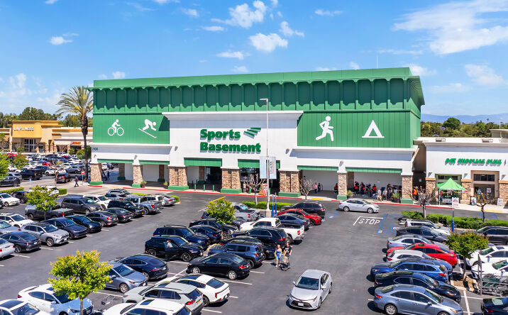 Pictures of Retail property located at 2100 N. Bellflower Blvd, Long Beach, CA 90815 for sales - image #1