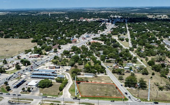 Pictures of Land, Retail, Industrial property located at South Commerce Street, Lockhart, TX 78644 for sales - image #1