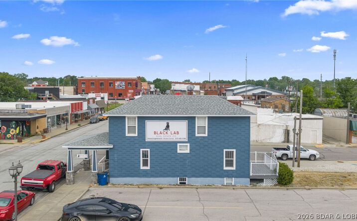 Pictures of Business for Sale, Office property located at 302 S Maple Street, Eldon, MO 65026 for sales - image #1