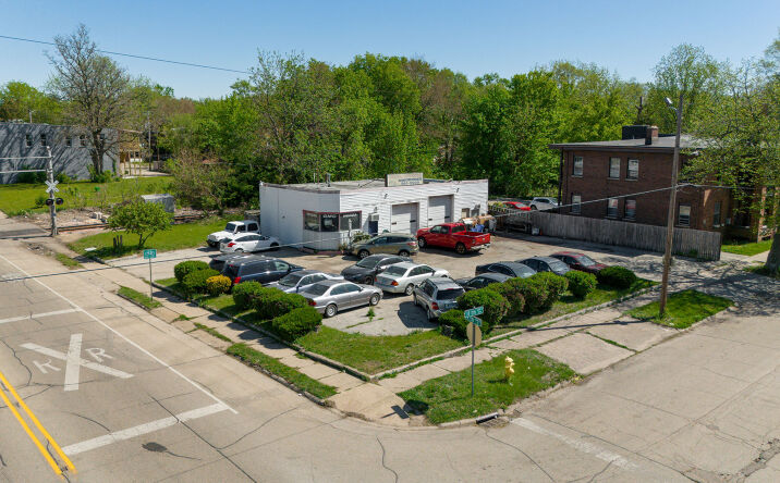 Pictures of Business for Sale, Retail property located at 1126 7th Street, Rockford, IL 61104 for sales - image #1