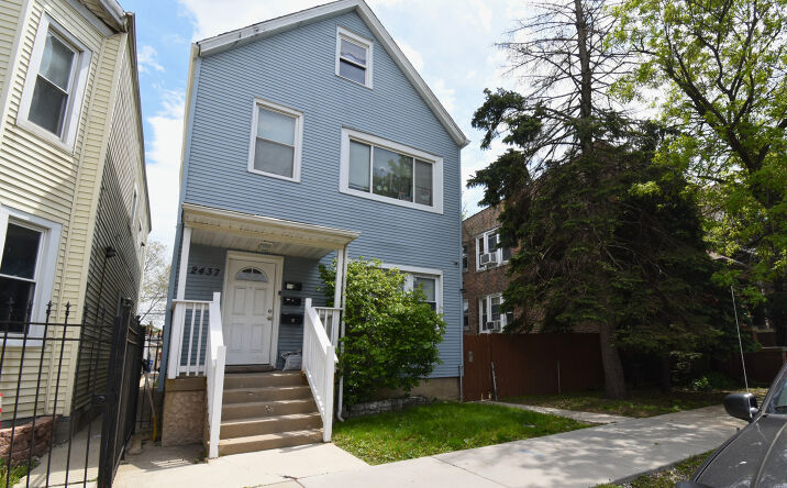 Pictures of Multifamily property located at 2437 N Central Avenue, Chicago, IL 60639 for sales - image #1