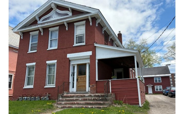 Pictures of Multifamily property located at 18 Park Street, Burlington, VT 05401 for sales - image #1