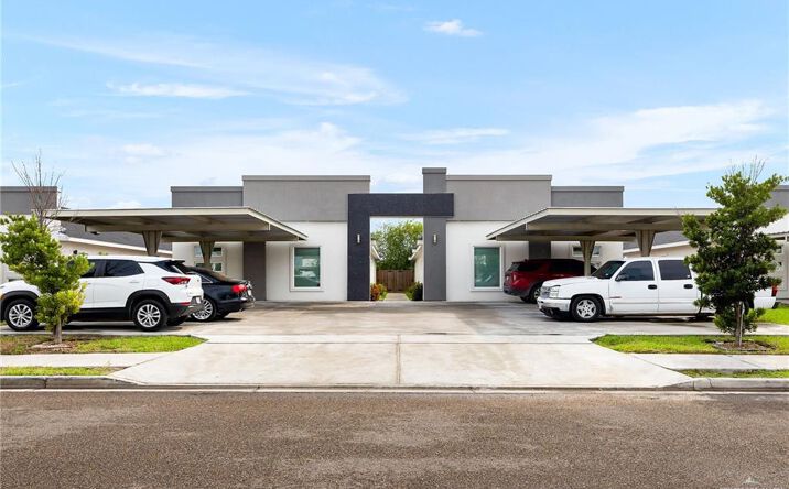 Pictures of Multifamily property located at 201 Lauryn Drive, San Juan, TX 78589 for sales - image #1