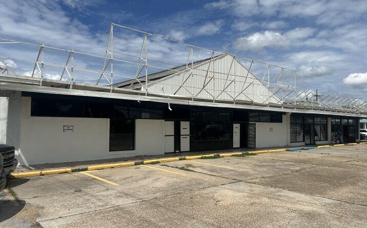 Pictures of Retail, Industrial property located at 2314 Airline Drive, Kenner, LA 70062 for sales - image #1