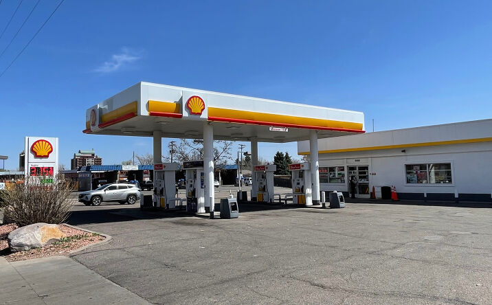 Pictures of Retail property located at 2000 W Mississippi Ave, Denver, CO 80223 for sales - image #1