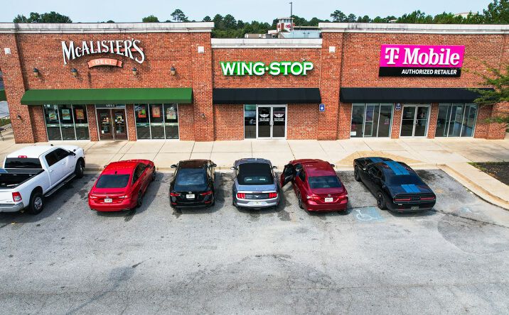 Pictures of Retail property located at 4641 Presidential Pkwy, Macon, GA 31206 for sales - image #1