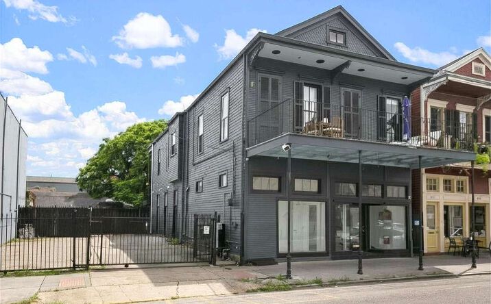 Pictures of Retail, Mixed Use property located at 4212 Magazine Street, New Orleans, LA 70115 for sales - image #1