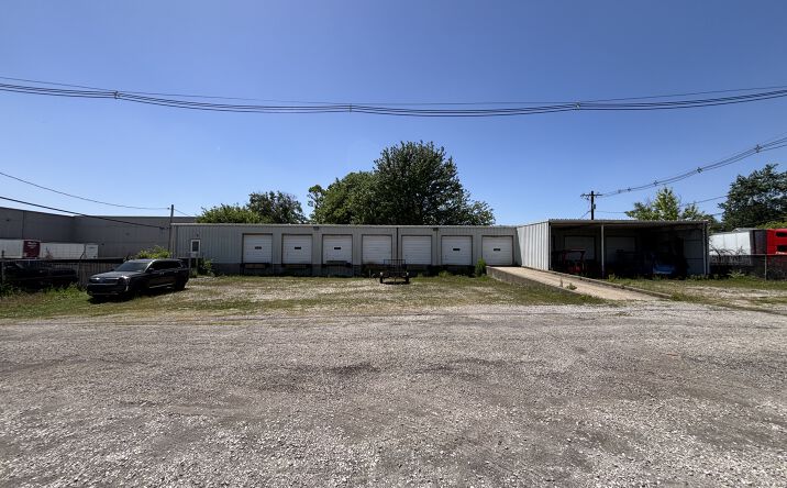 Pictures of Industrial property located at 1133 East Virginia Street, Evansville, IN 47711 for sales - image #1