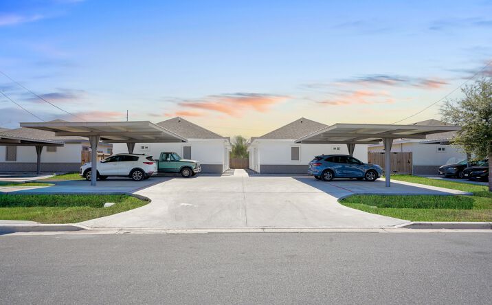 Pictures of Retail, Multifamily property located at 1805 Ramirez Street, Mission, TX 78573 for sales - image #1