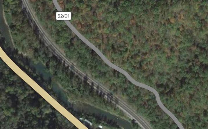 Pictures of Land property located at Frontage Rd, Iaeger, WV 24844 for sales - image #1