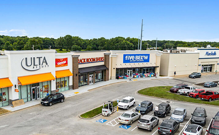 Pictures of Retail property located at SWQ of N. Broadway Street and W. 29th Street, Pittsburg, KS 66762 for sales - image #1
