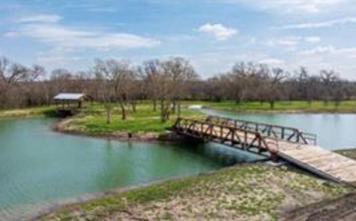 Pictures of Land property located at East Interstate 20 North Service Road, Willow Park, TX 76087 for sales - image #1