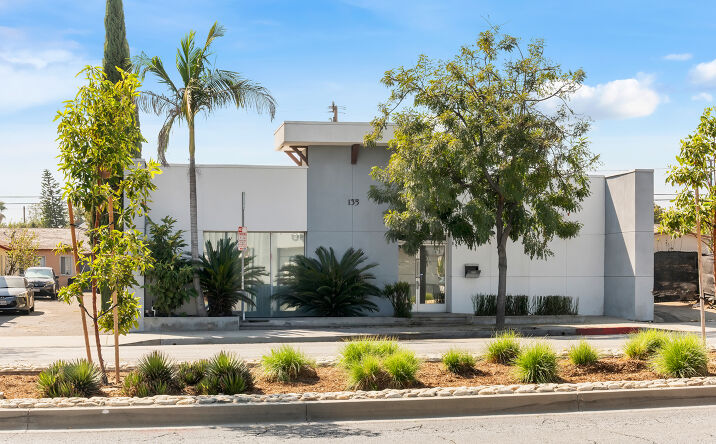Pictures of Office property located at 135 S Rosemead Blvd, Pasadena, CA 91107 for sales - image #1