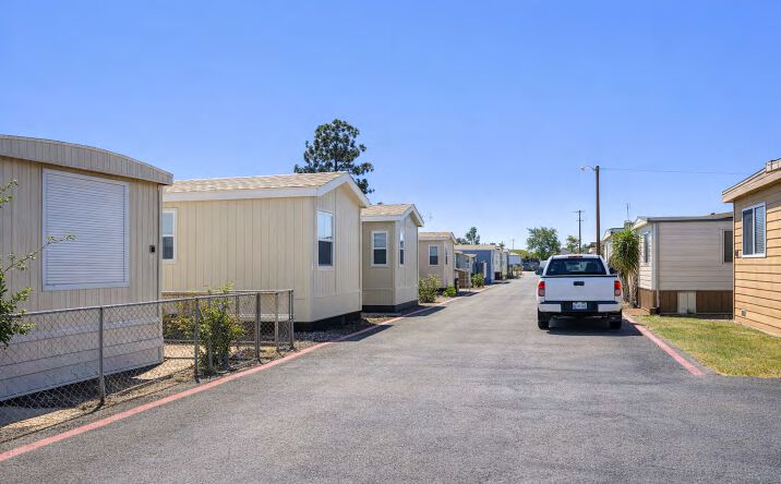 Pictures of Mobile Home Park property located at 2030 E Grayson Rd, Ceres, CA 95307 for sales - image #1