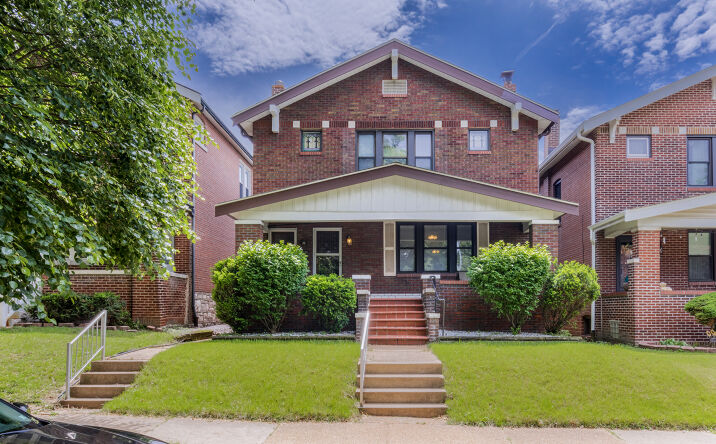Pictures of Multifamily property located at 3626 Bowen Street, St. Louis, MO 63116 for sales - image #1