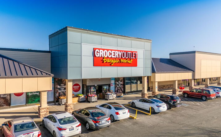 Pictures of Retail property located at 4423 South Meridian, Puyallup, WA 98373 for sales - image #1