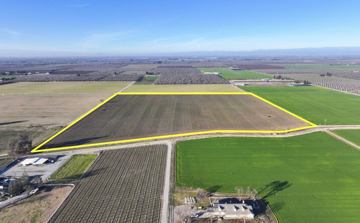 Pictures of Land property located at Elder Ave & 9th Ave, Hanford, CA 93230 for sales - image #1