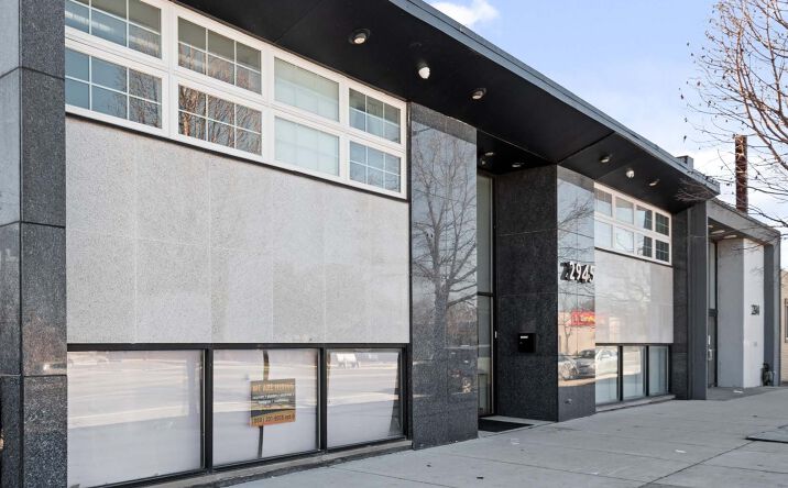 Pictures of Mixed Use, Multifamily, Office property located at 2945 W Peterson Ave, Chicago, IL 60659 for sales - image #1