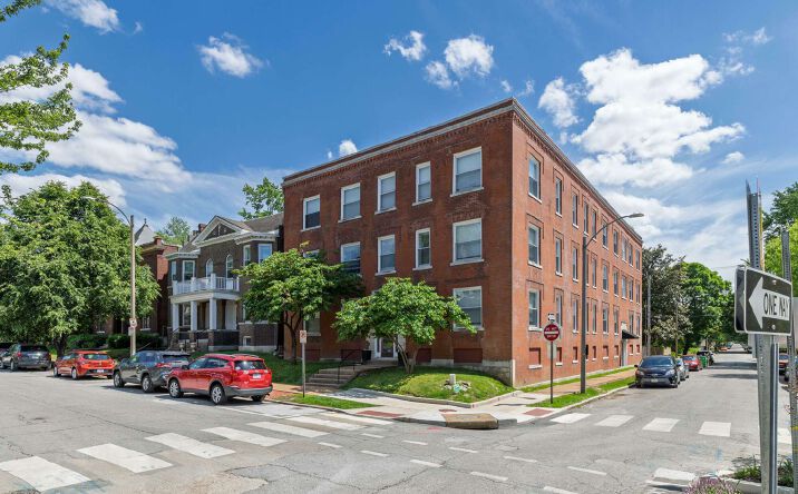 Pictures of Multifamily property located at 3672 Russell Boulevard, St. Louis, MO 63110 for sales - image #1