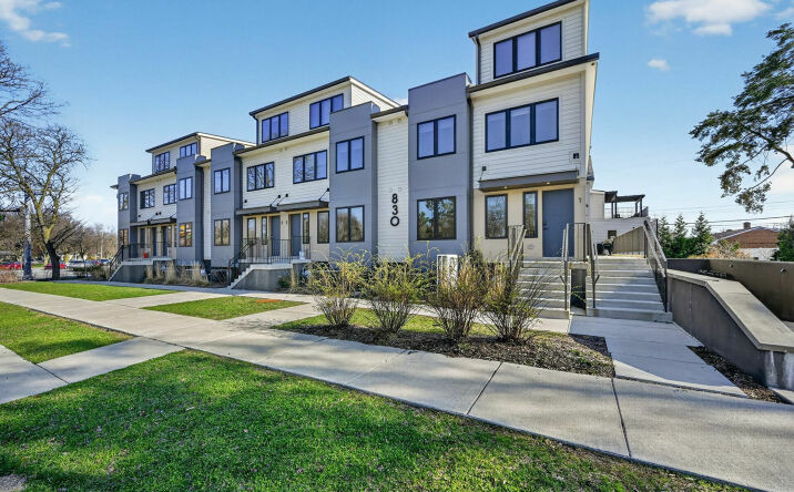 Pictures of Multifamily property located at 830 Henry Street, Ann Arbor, MI 48104 for sales - image #1