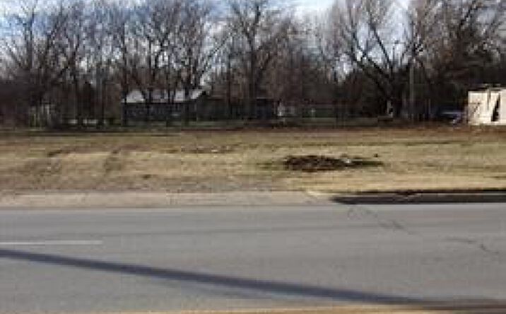 Pictures of Land property located at 3236 N Peoria West Avenue W, Tulsa, OK 74106 for sales - image #1