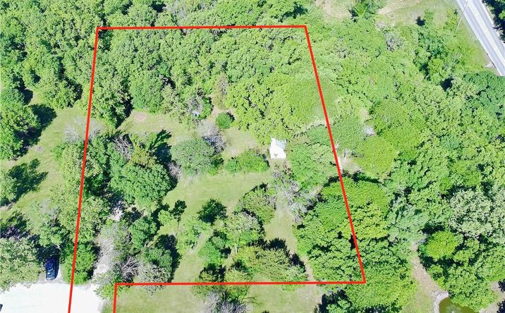 Pictures of Land, Multifamily property located at 8360 Waverly Road, De Soto, KS 66018 for sales - image #1