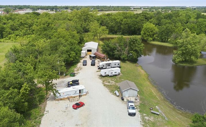 Pictures of Business for Sale, Multifamily, Special Purpose property located at 1276 1800 Street, Iola, KS 66749 for sales - image #1