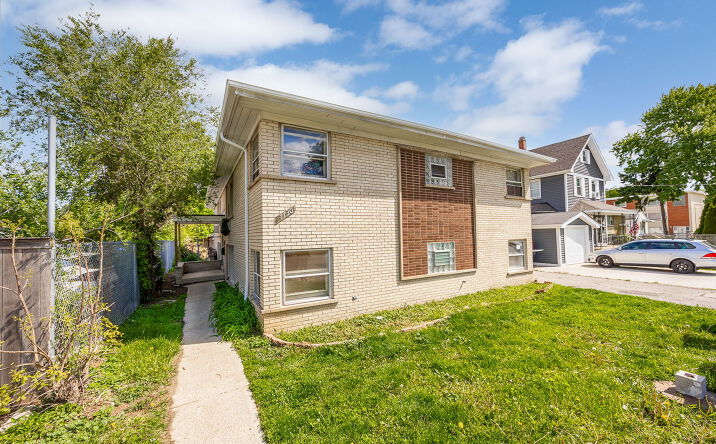 Pictures of Multifamily property located at 7730 Ogden Avenue, Lyons, IL 60534 for sales - image #1
