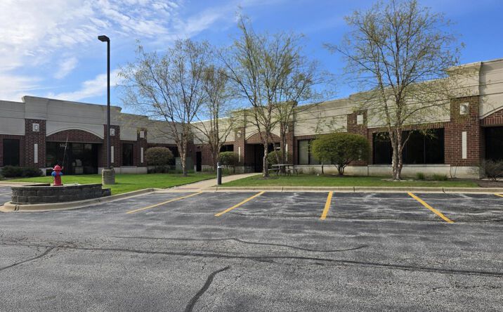 Pictures of Office property located at 731 S Il Route 21 Route 145, Gurnee, IL 60031 for sales - image #1