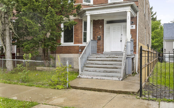 Pictures of Multifamily property located at 35 W 109th Street, Chicago, IL 60628 for sales - image #1