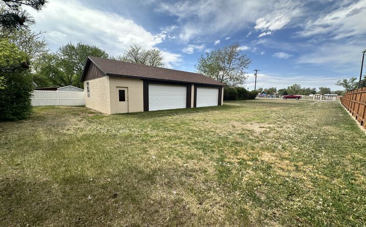 Pictures of Land property located at 526 Milton Rd, Billings, MT 59105 for sales - image #1